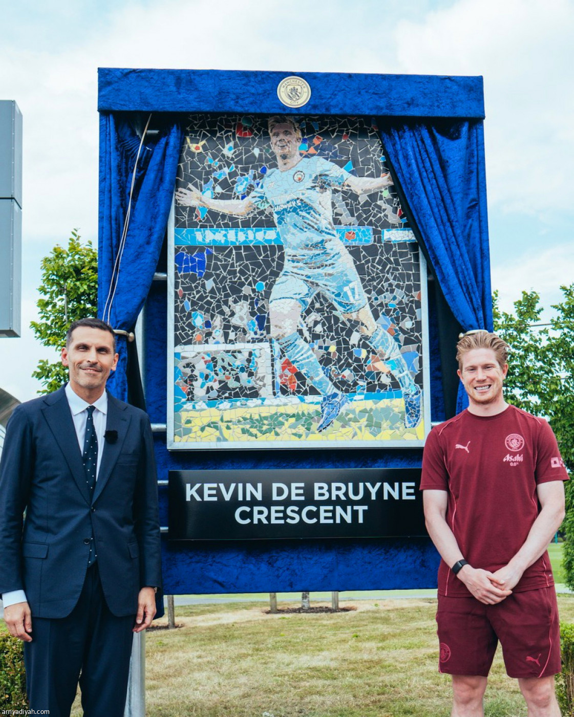 دي بروين.. فسيفساء وطريق