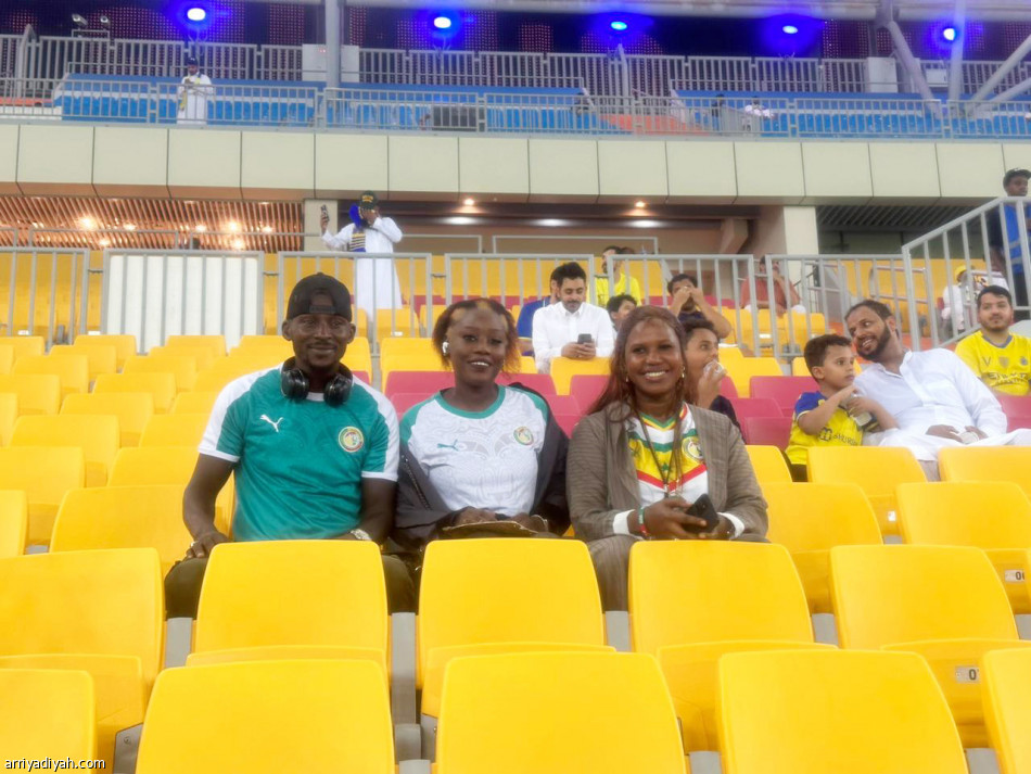 قطار النصر
يعادل رقم روسو