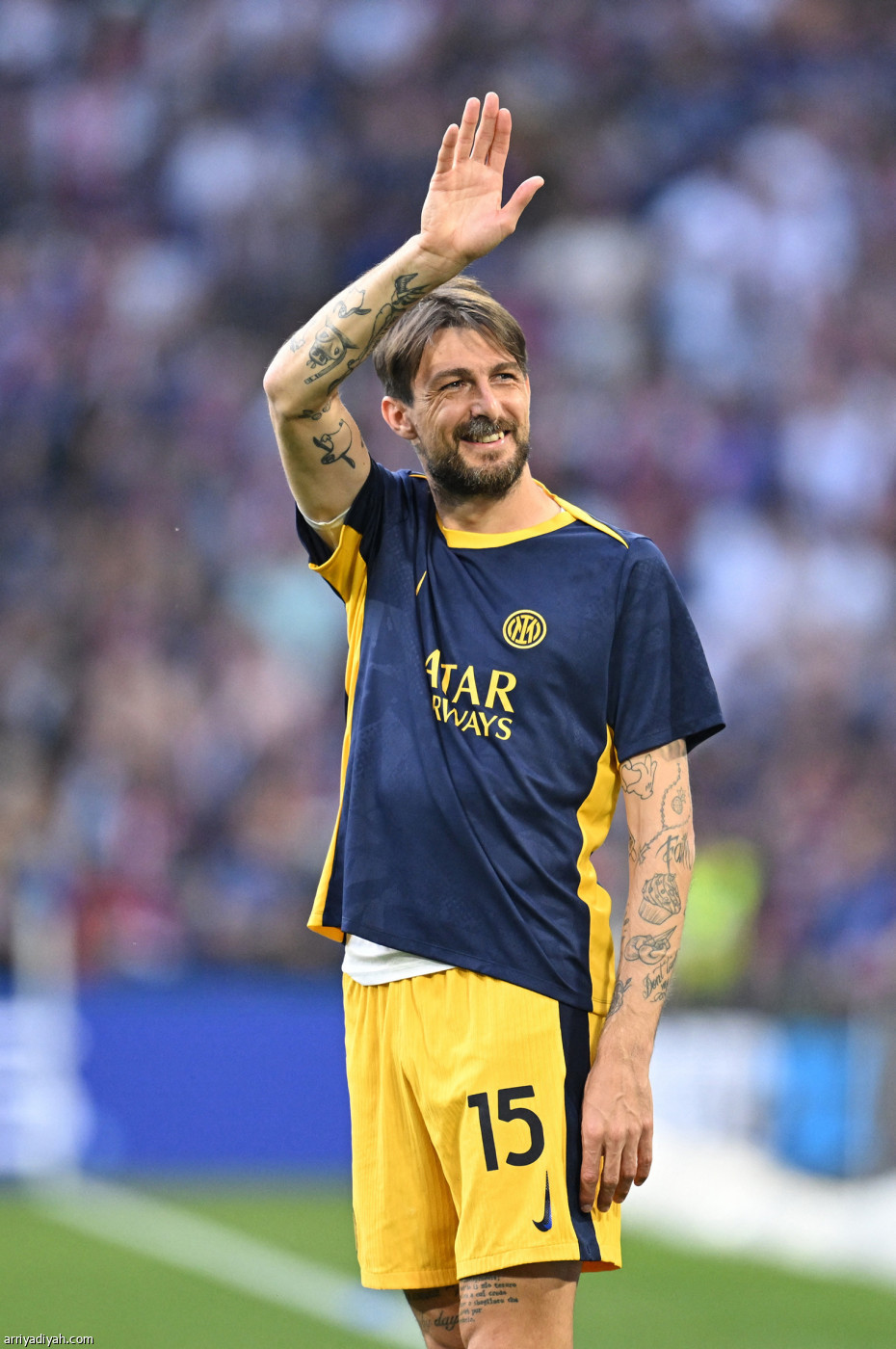 أليانز أرينا يبدأ الحفل