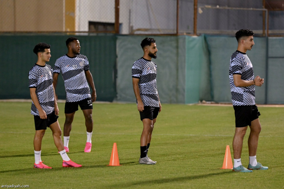 الشباب.. براون يرفع وتيرة التحضيرات