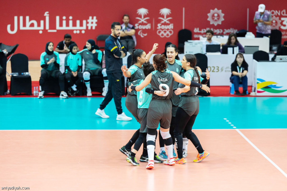 الشقيقان العتيبي.. 
4 ميداليات و3.3 مليون