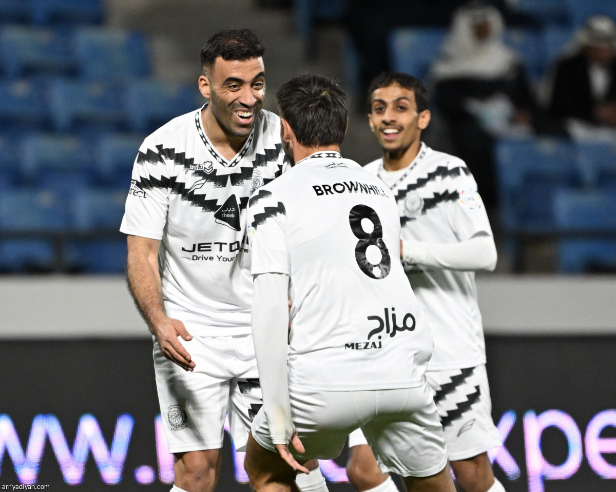 عودة الليوث