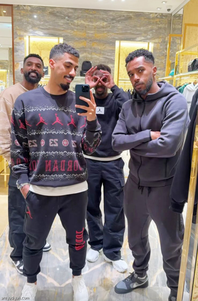 بلاس فاندوم 
وجهة الأخضر