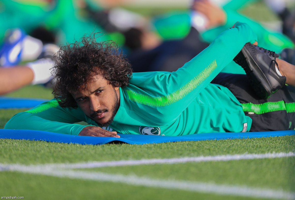 الأخضر يعاود تدريباته