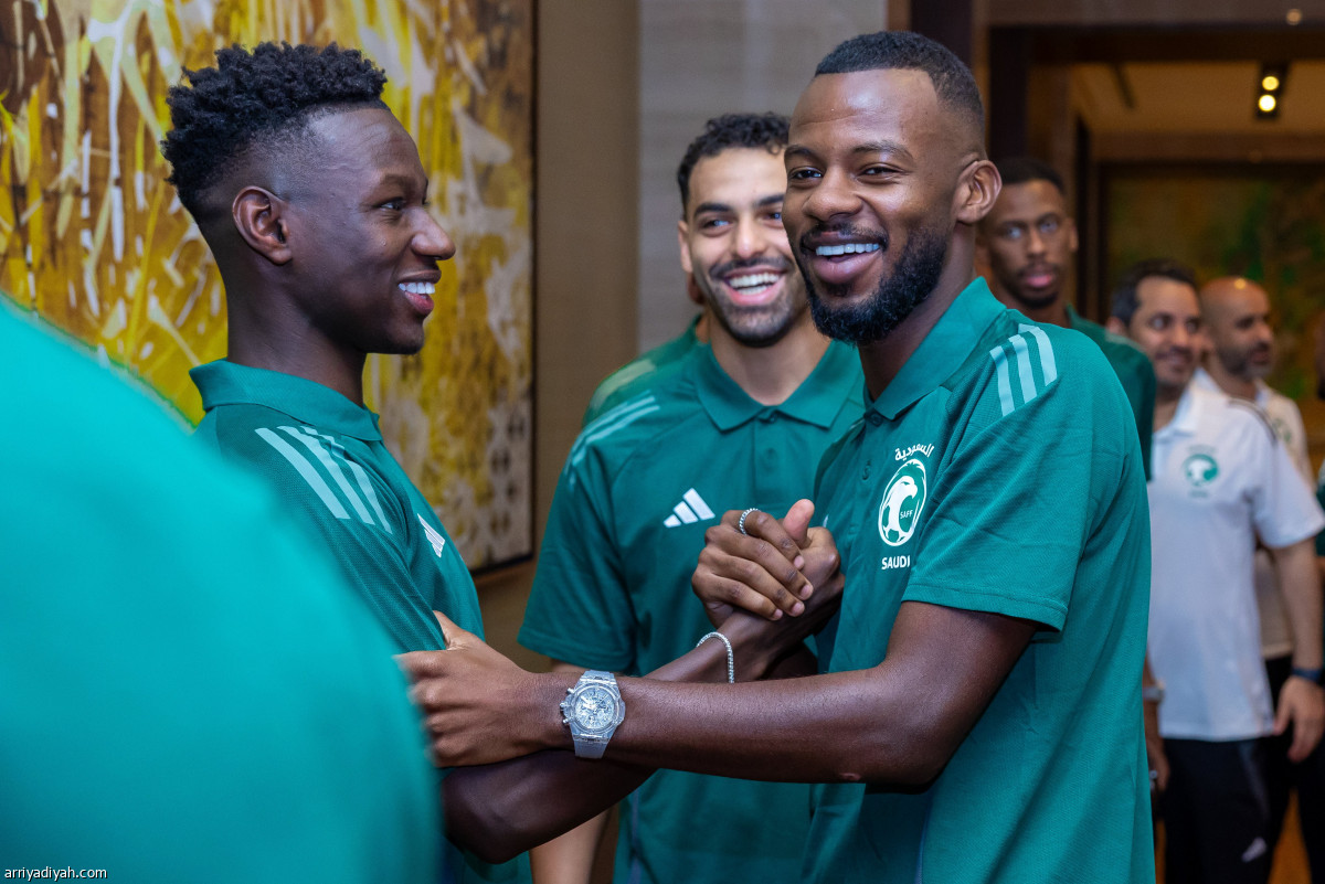 الصقور في الخبر