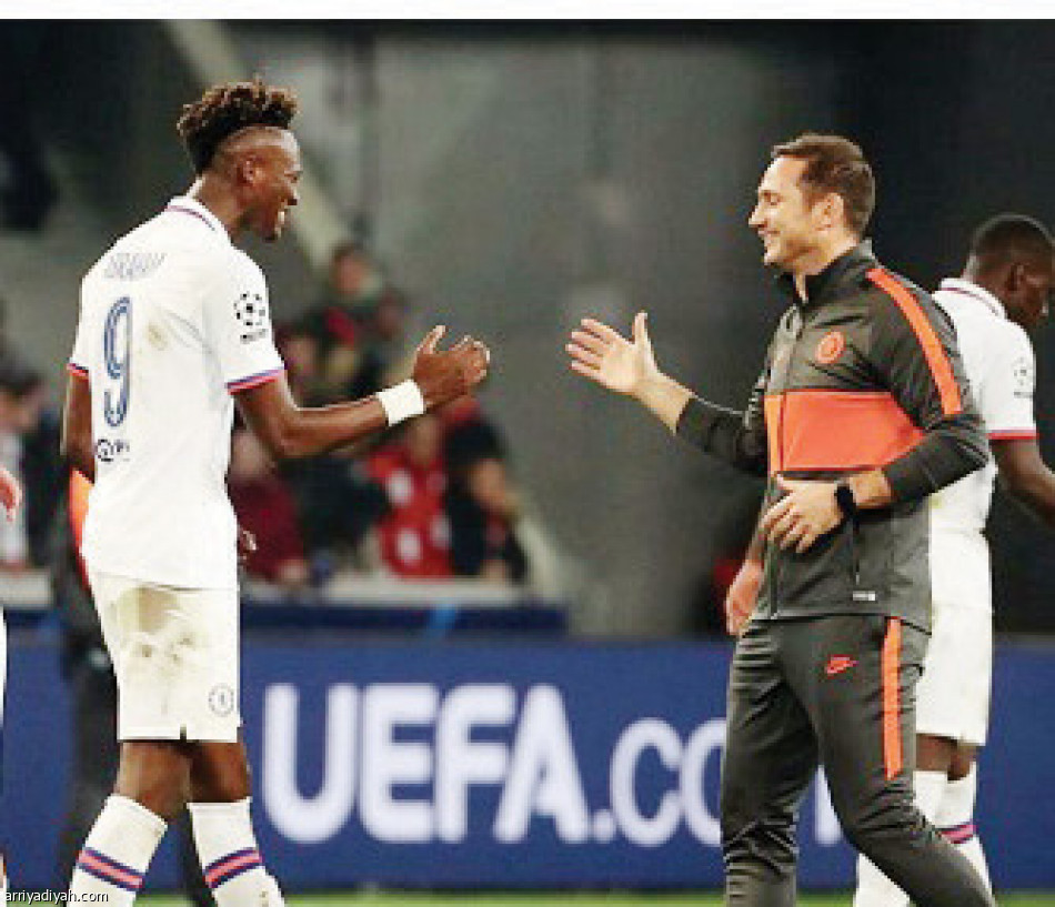 إقالة لامبارد..
احتفالية المعارين وتجاهل الكبار