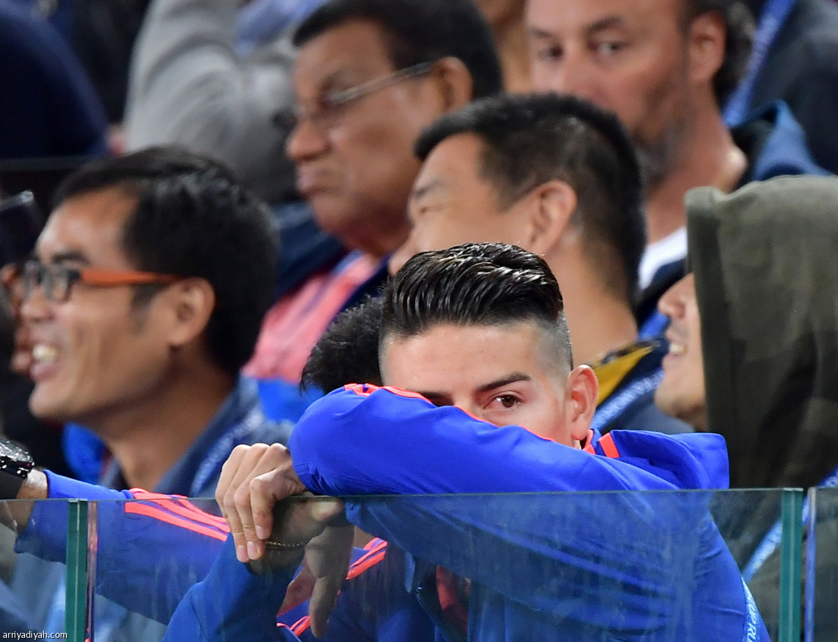 رودريجيز يبكي حزنا