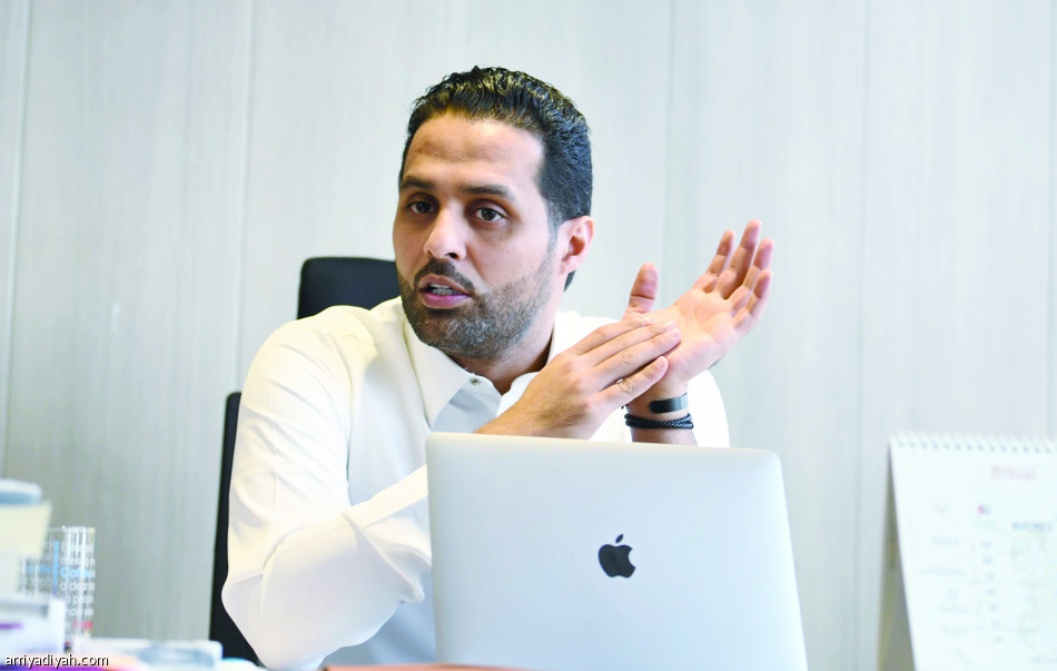 ياسر: 
مدرج الهلال.. متعة