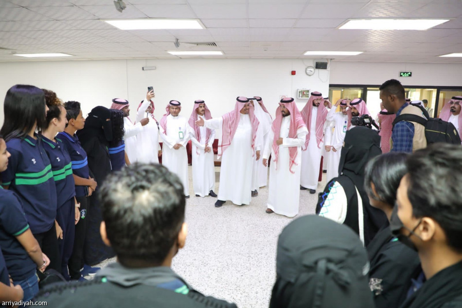 محافظ الخرج يزور نادي الشعلة