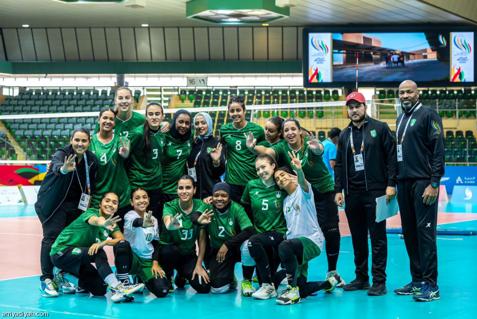 سيدات الهلال والنصر والأهلي والعنقاء في نصف النهائي