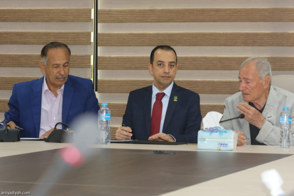 سوبر سعودي مصري في اليد