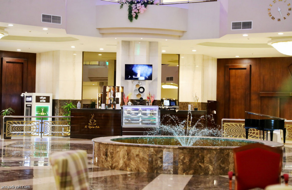 الهلال والنصر..
الفارق 15 دقيقة