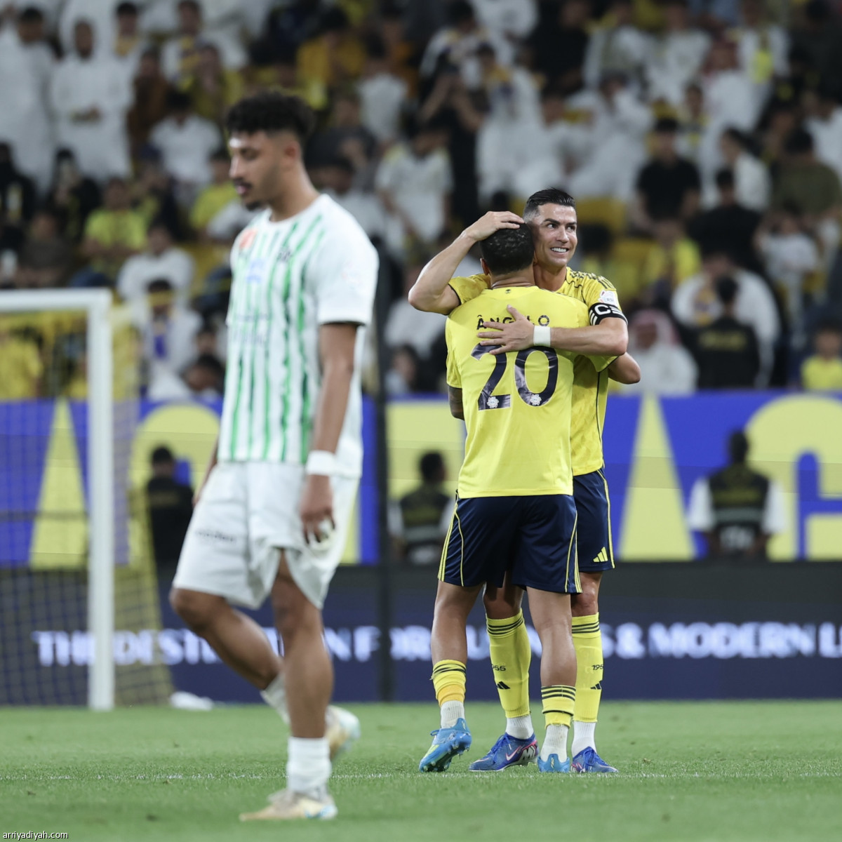 المتصدر.. فوز جديد