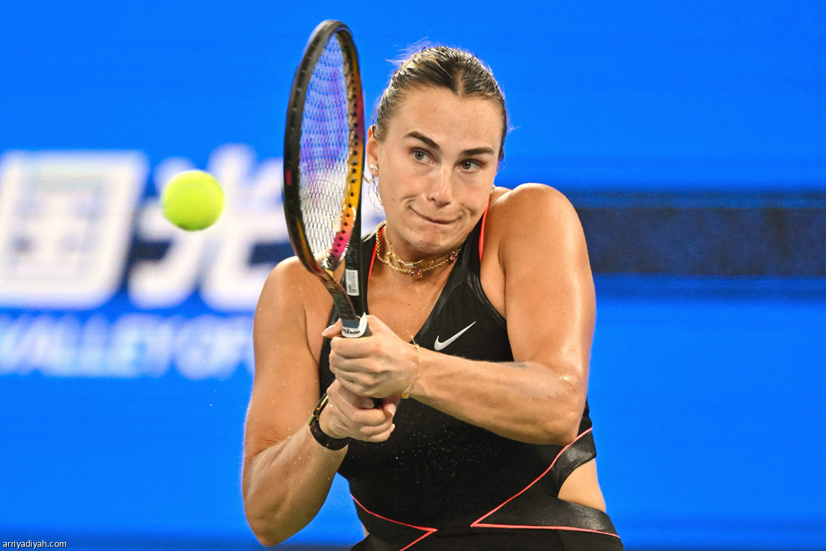 أرينا توثق الفرحة