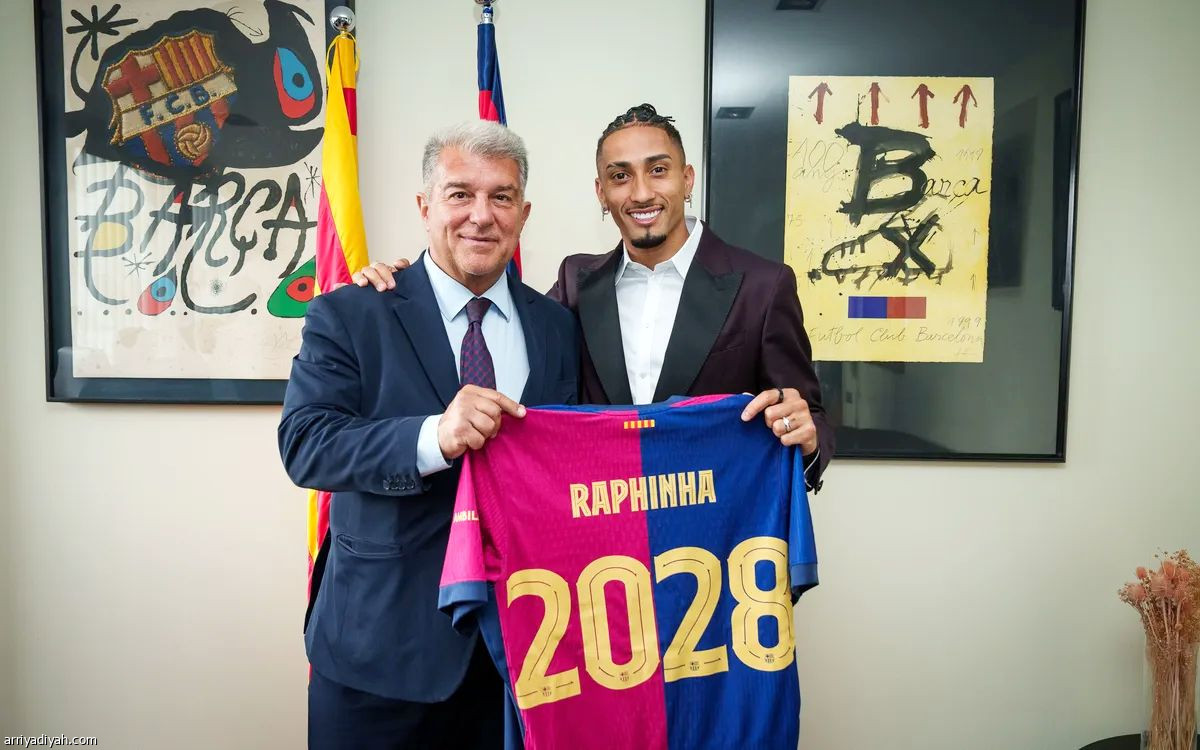 برشلونة يكافئ رافينيا