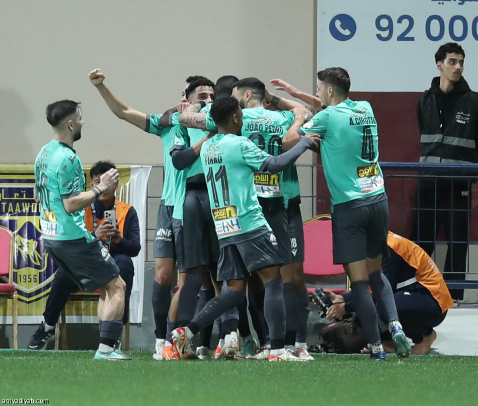 التعاون يصعد إلى المركز الثالث مؤقتا