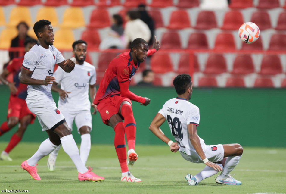 ضمك يحبط الرياض بـ«تعادل قاتل»