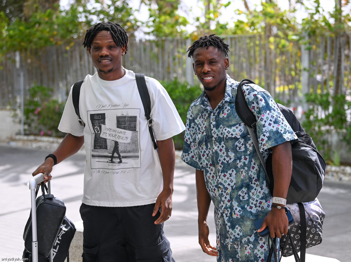 الصقور في بلازا