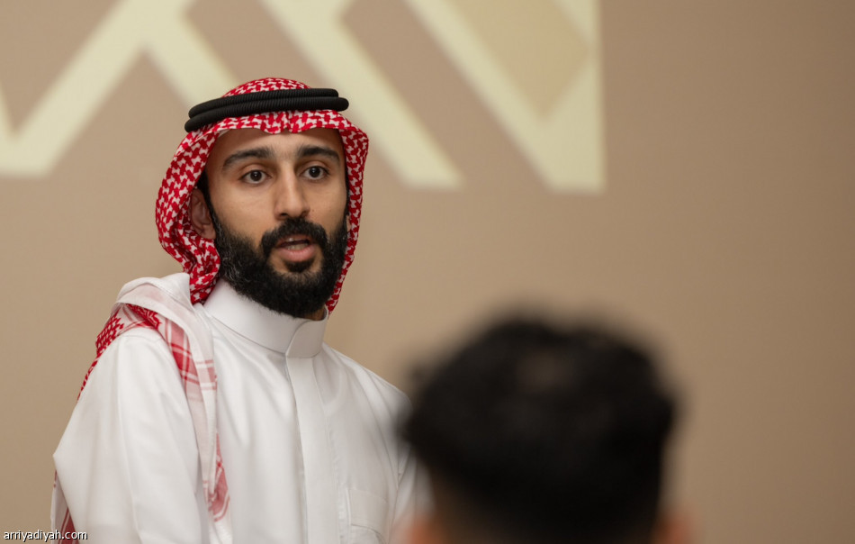 رابطة لاعبي كرة القدم السعوديين تجتمع بعناصر الأخضر