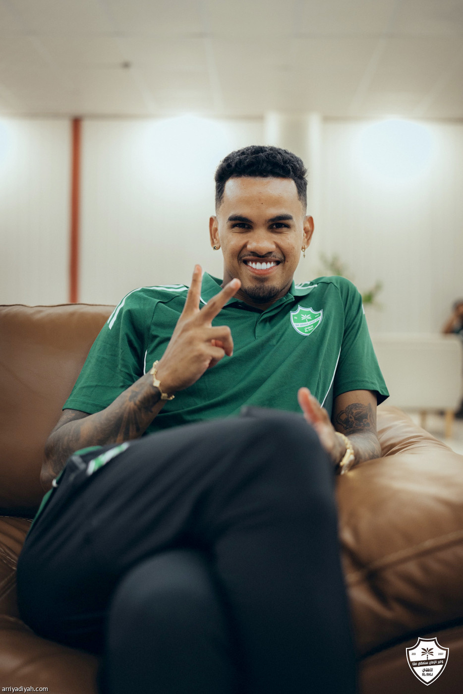 الأهلي يغادر