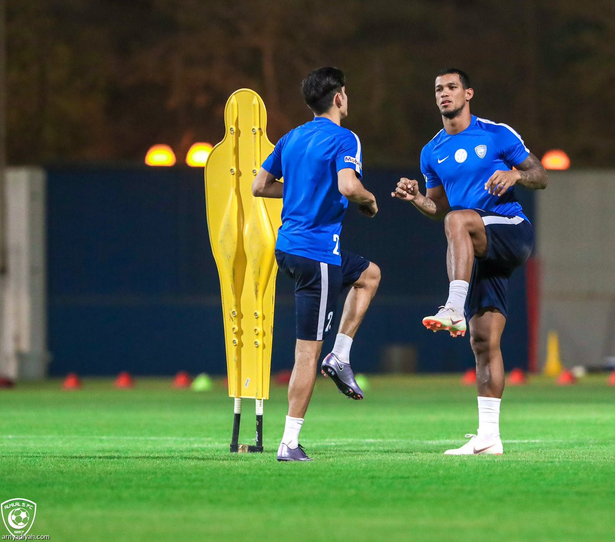 مستقبل الأزرق