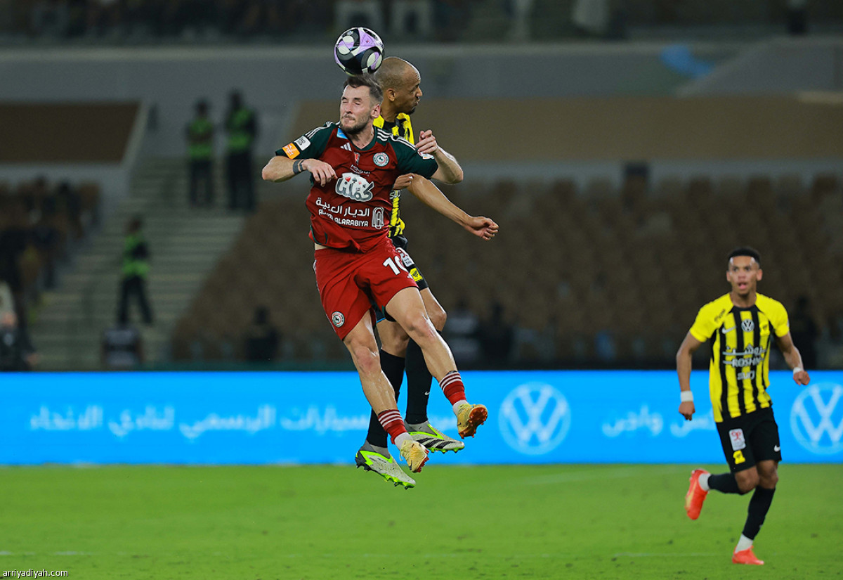 توسيع فارق الصدارة