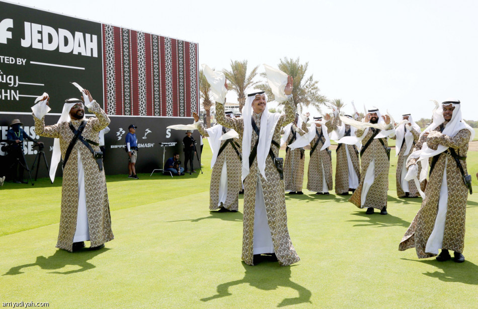 «ليف جولف».. 
7 قنوات أجنبية