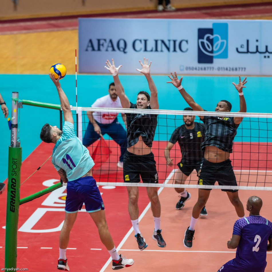 طائرة الأهلي تتصدر جاهز.. والفيصلي يكسب  الهلال