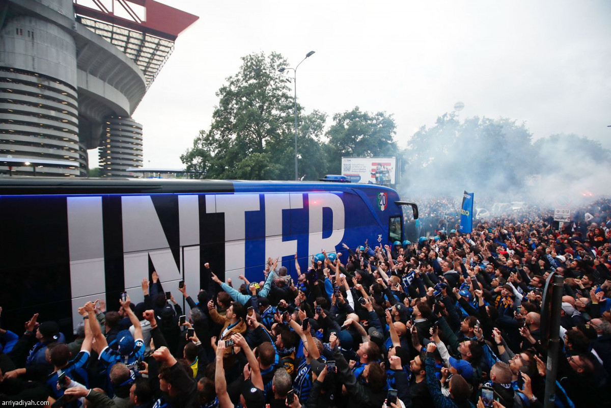 استقبالات ملونة