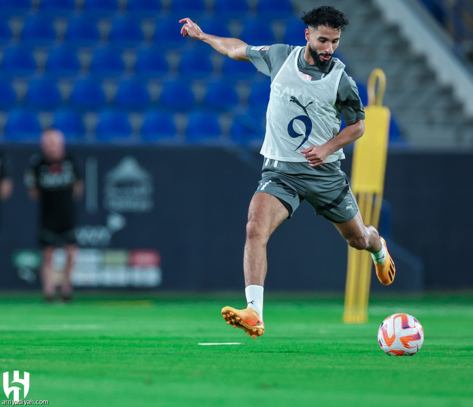 الهلال.. خيسوس يرسم مخطط الشباب