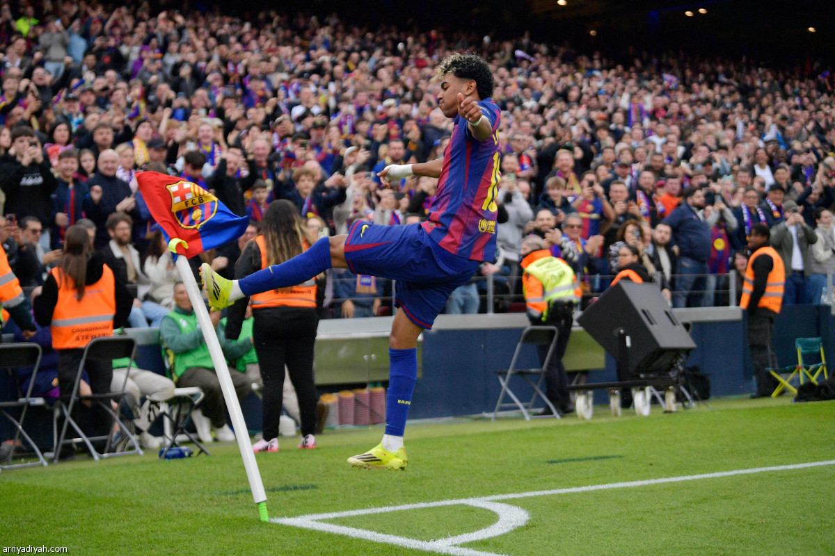 «هاتريك» تاريخي