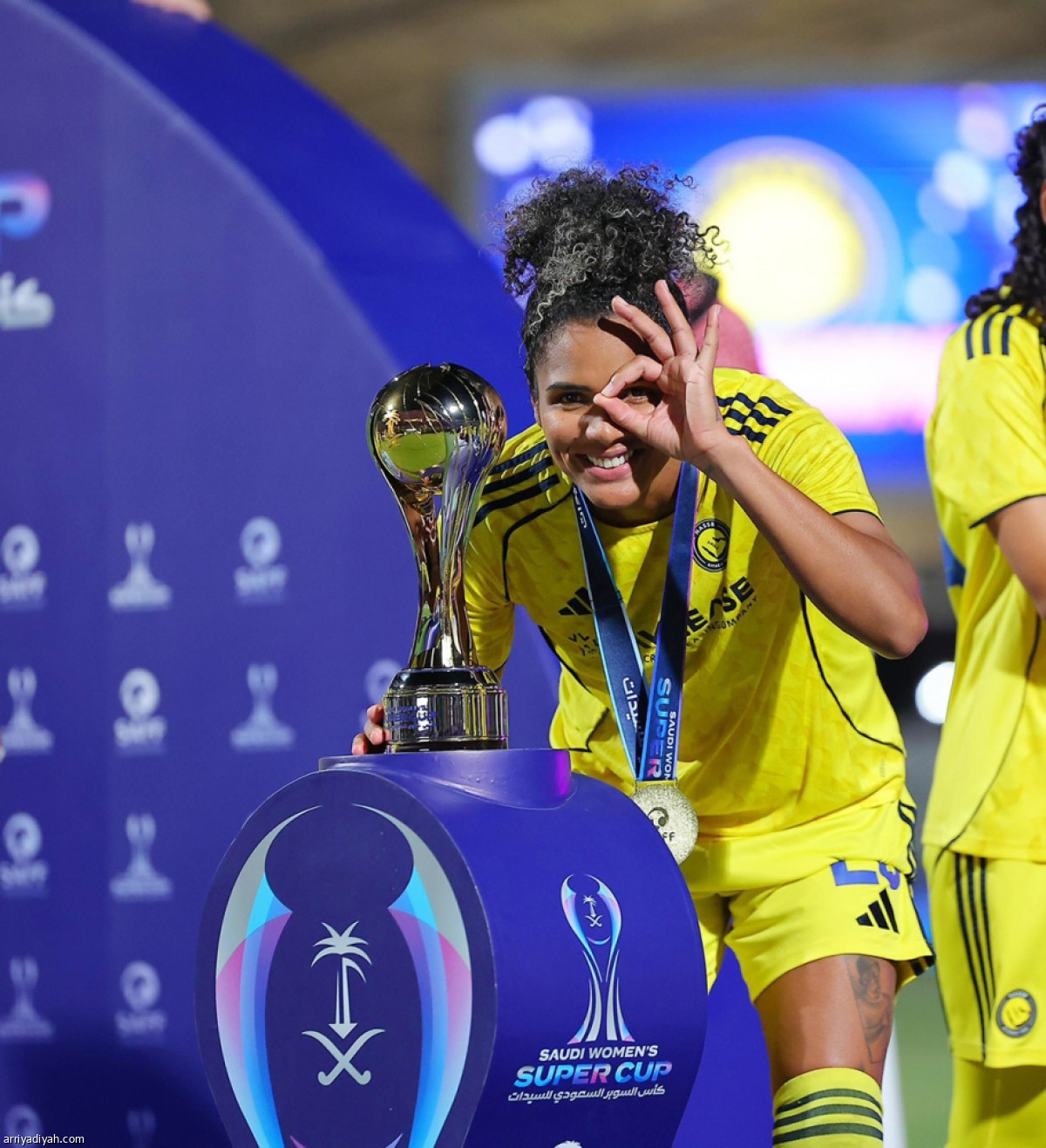 سيدات السوبر