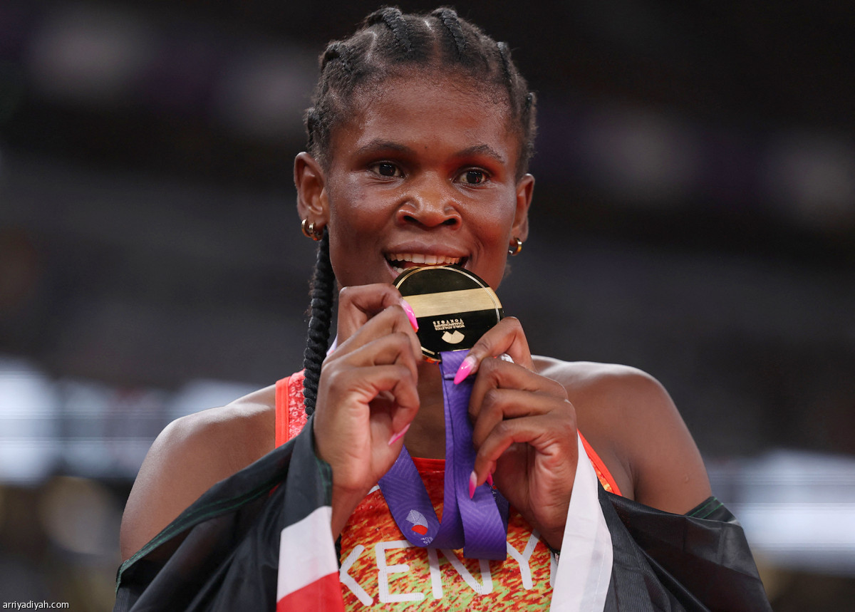 ليليان.. ذهب