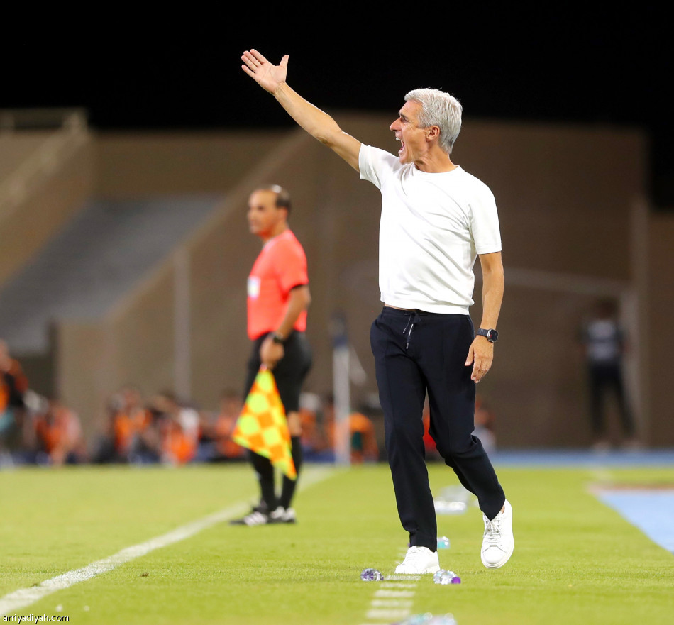 النصر والشباب..
تعادل عربي رابع