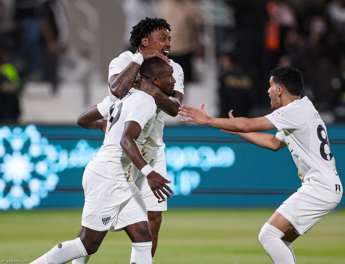 قمة الـ 5 أهداف