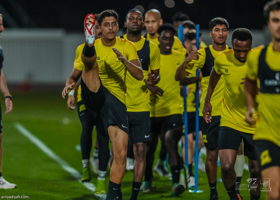 الدوليون يعززون استعدادات الاتحاد قبل الاتفاق