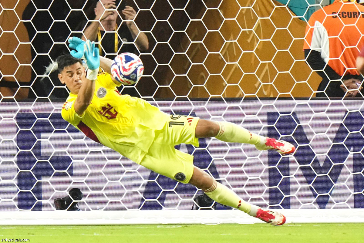 موقعة الافتتاح.. سلبية