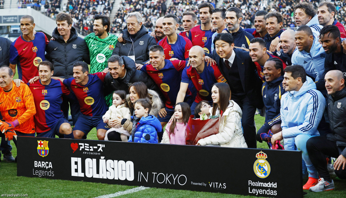 إنييستا يودع