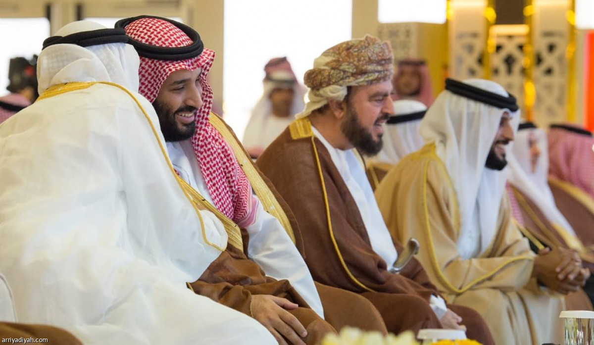 ولي العهد يرعى سباق الهجن