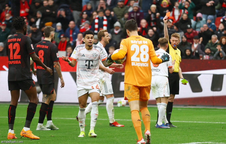 بايرن.. تعادل وبطاقتان حمراوان