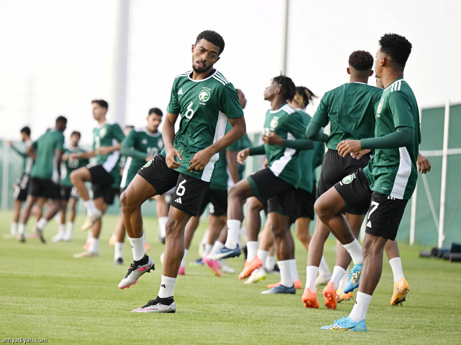 «الأخضر»
يستعد بالترفيهية والثابتة