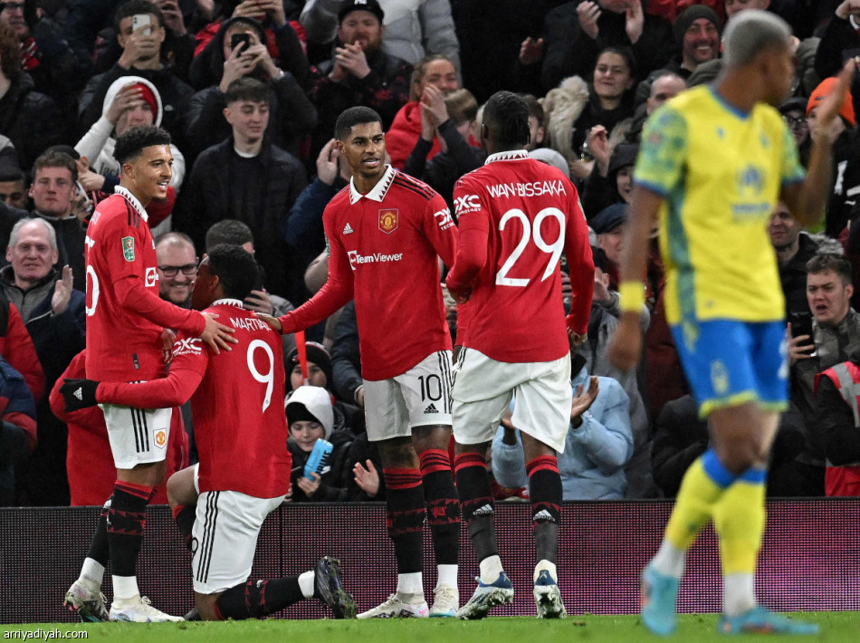 يونايتد يضرب موعدا مع نيوكاسل في نهائي كأس الرابطة