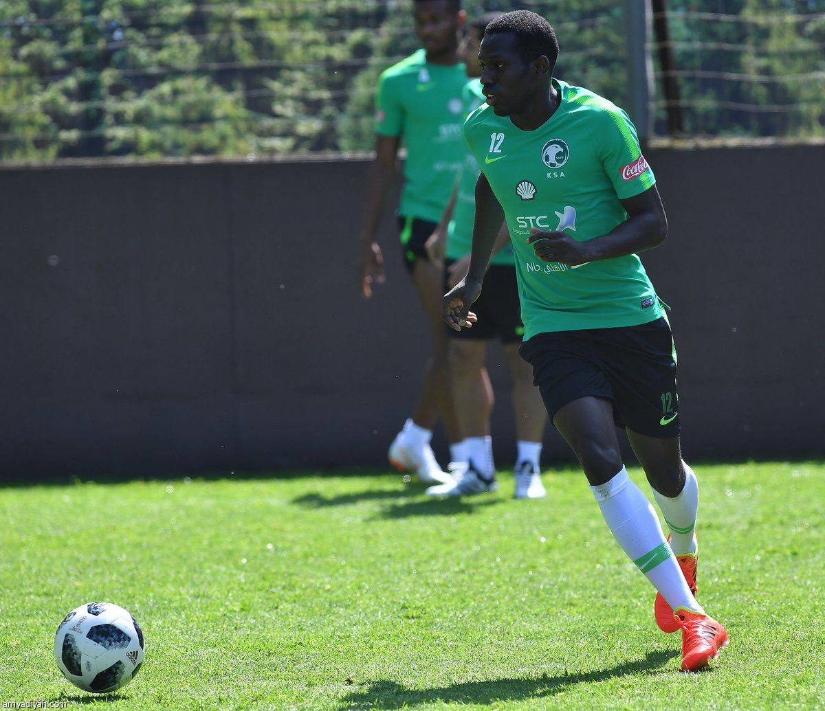 الأخضر يستعد للأوروجواي