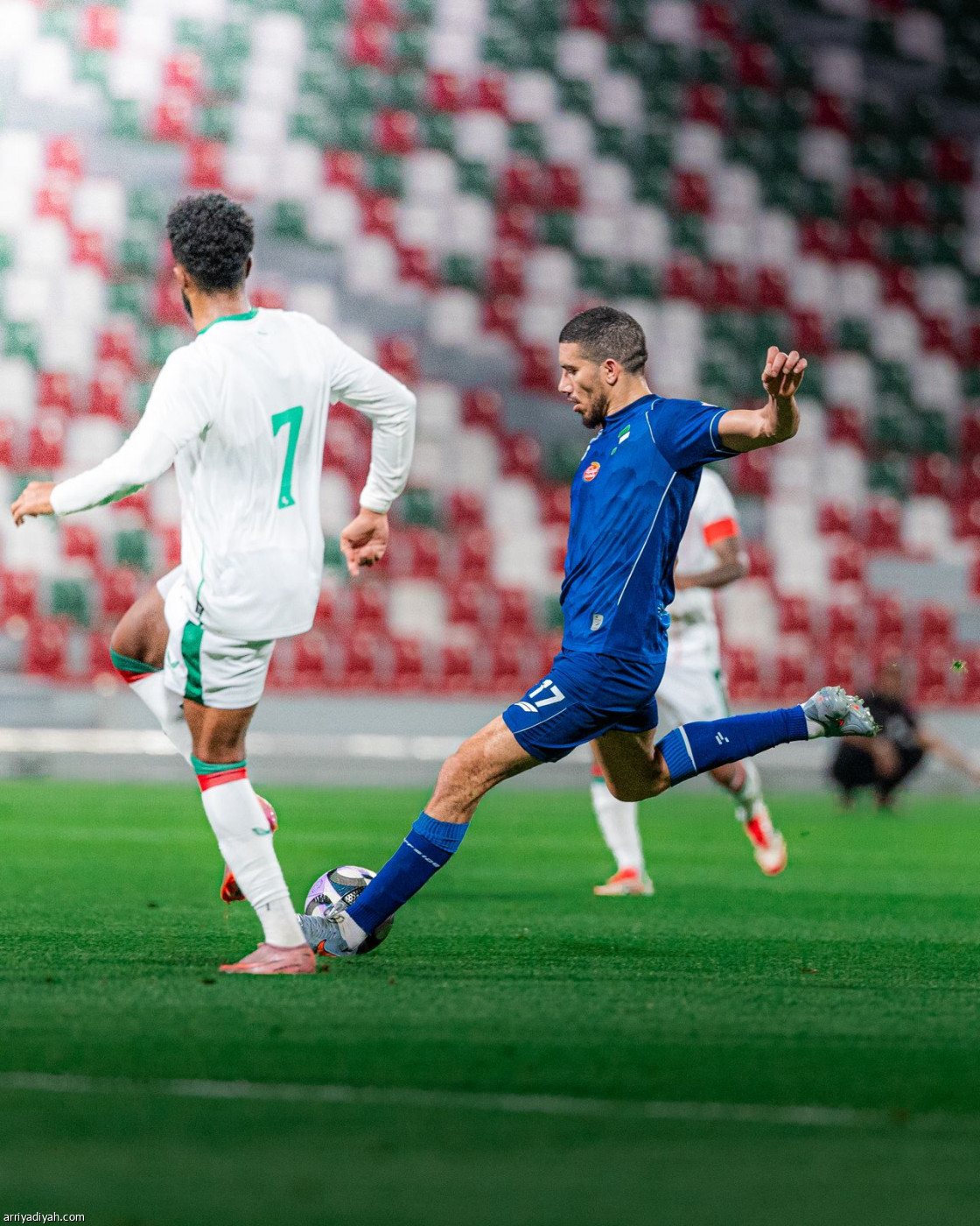 الاتفاق يكسب الفتح