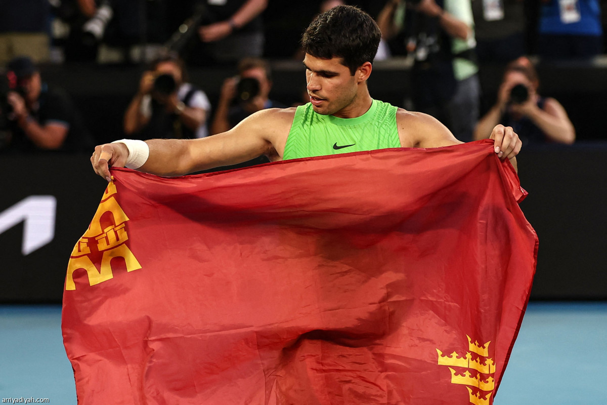 النهائي الأول