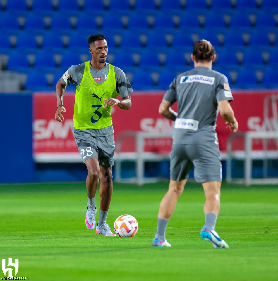 الهلال.. نيمار وتمبكتي يواصلان التأهيل