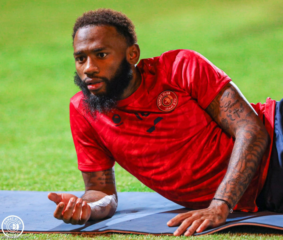 ضمك يعود باللياقة والتكتيك