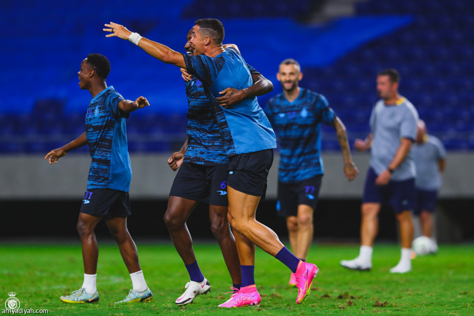 النصر يختتم تحضيرات باريس سان جيرمان