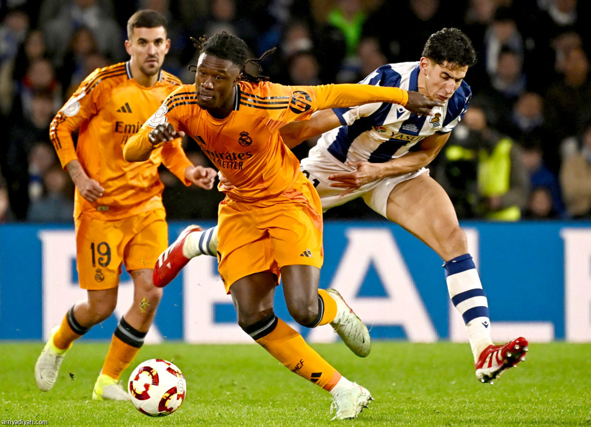 الريال يقترب