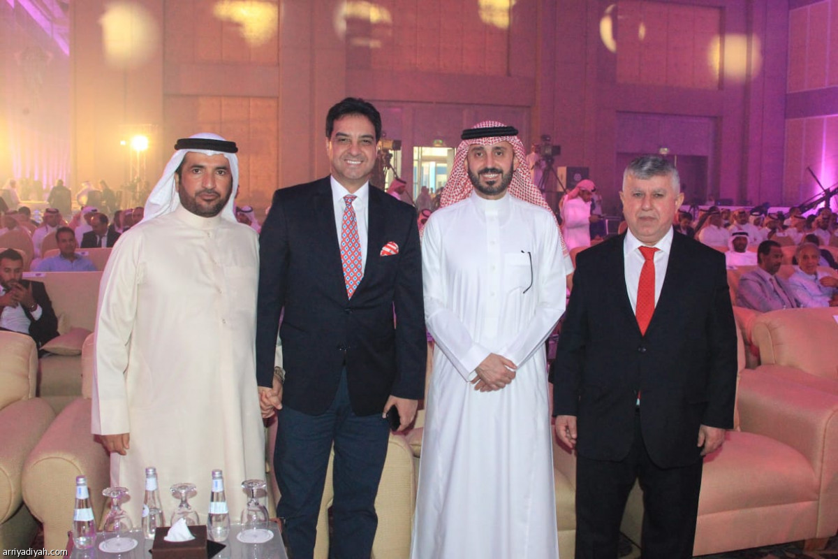 الإثارة مستمرة